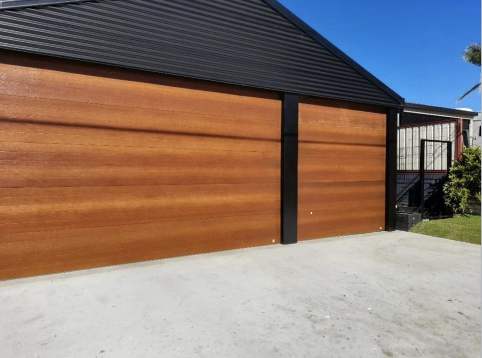 woodlook-garage-door